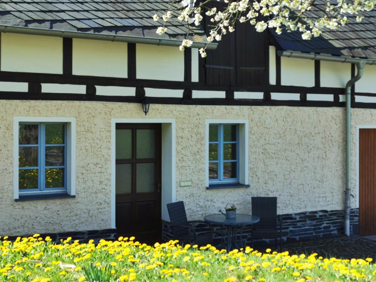 Ferienwohnung "Am Saalehaken" Gossitz Exterior foto