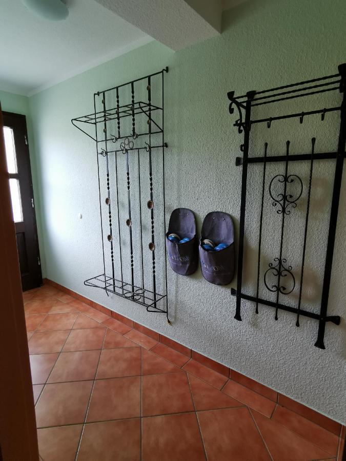 Ferienwohnung "Am Saalehaken" Gossitz Exterior foto