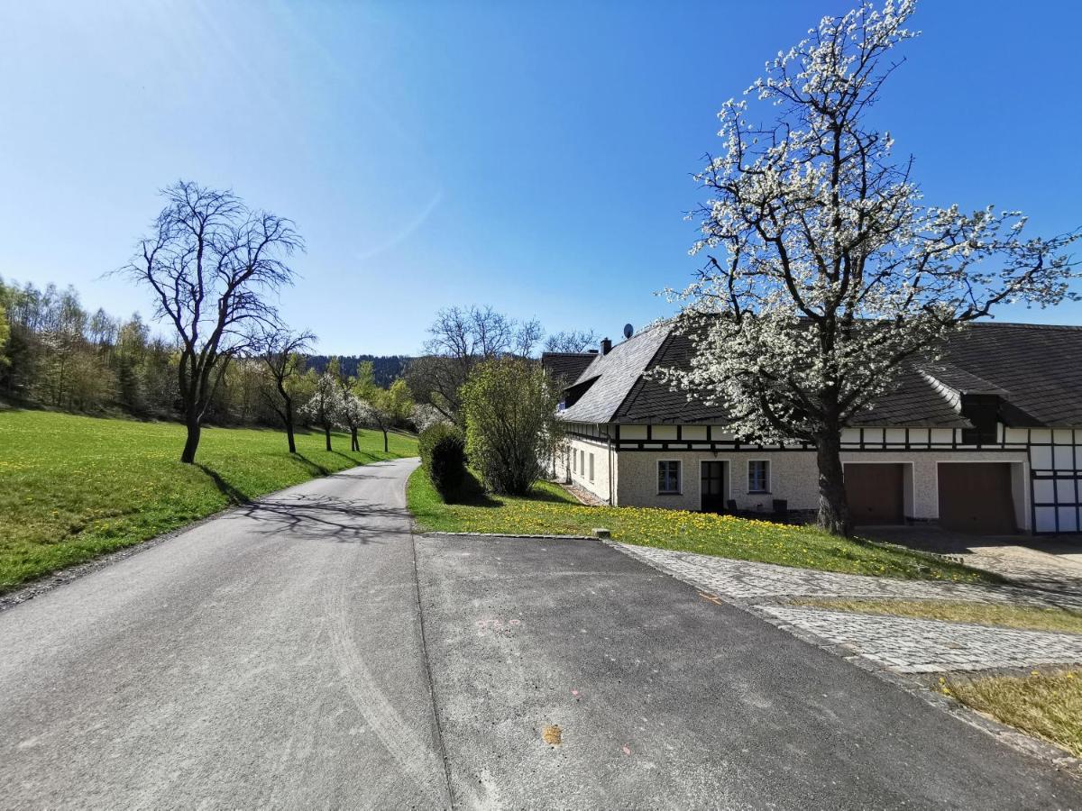 Ferienwohnung "Am Saalehaken" Gossitz Exterior foto